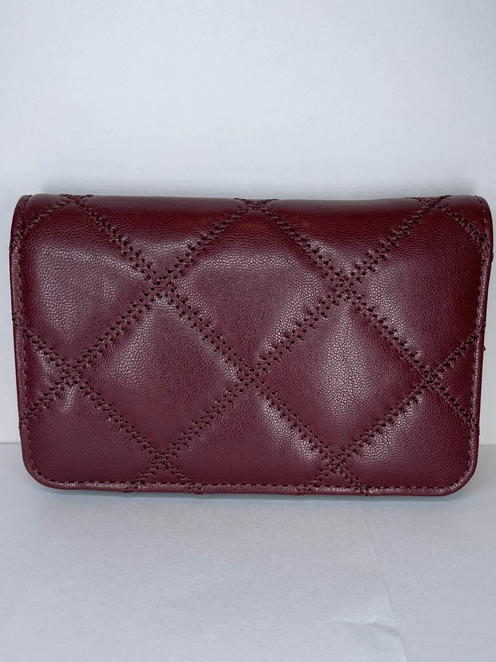 🔥❤️ NWT Tory Burch Willa Medium Wallet Claret Quilted Leather Burgundy Gold Logo